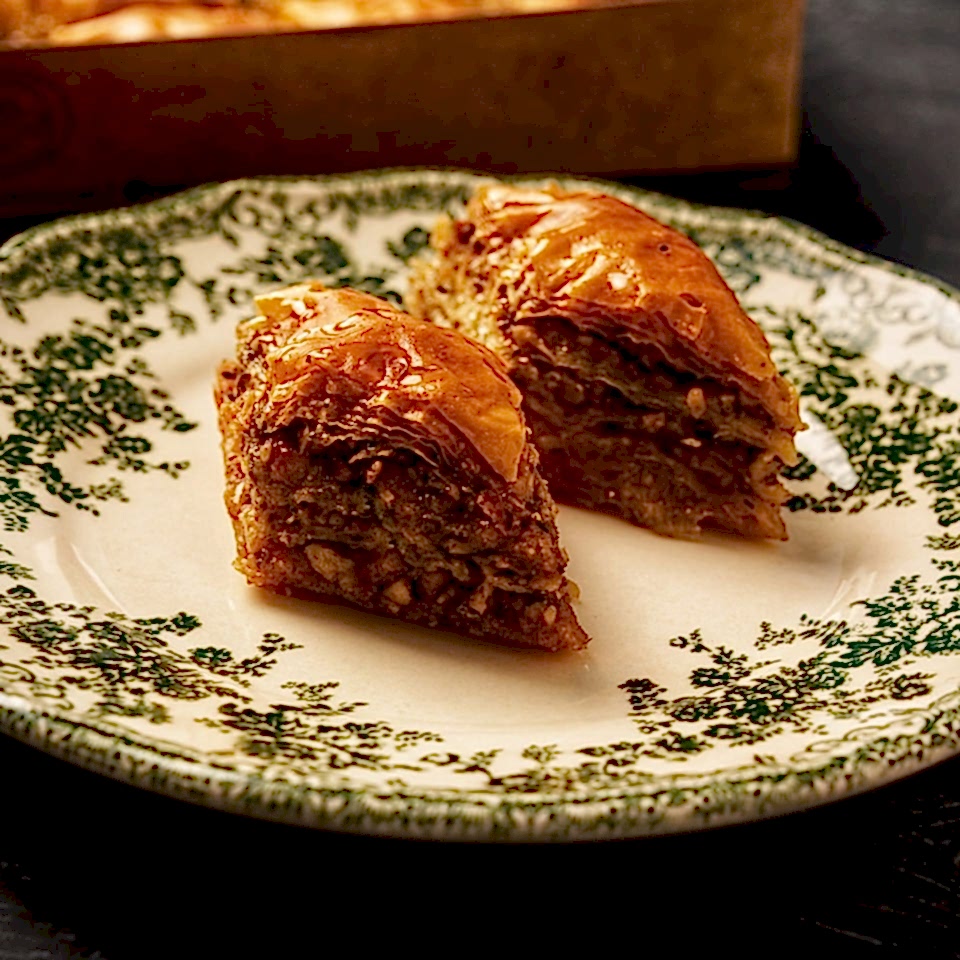Cevizli Köy Baklavası 1 KG