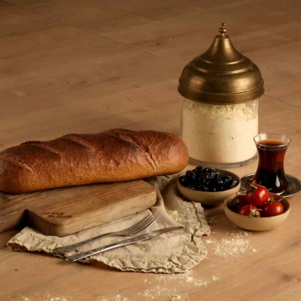 Ekşi Mayalı Tam Buğday Ekmeği (4 Adet)